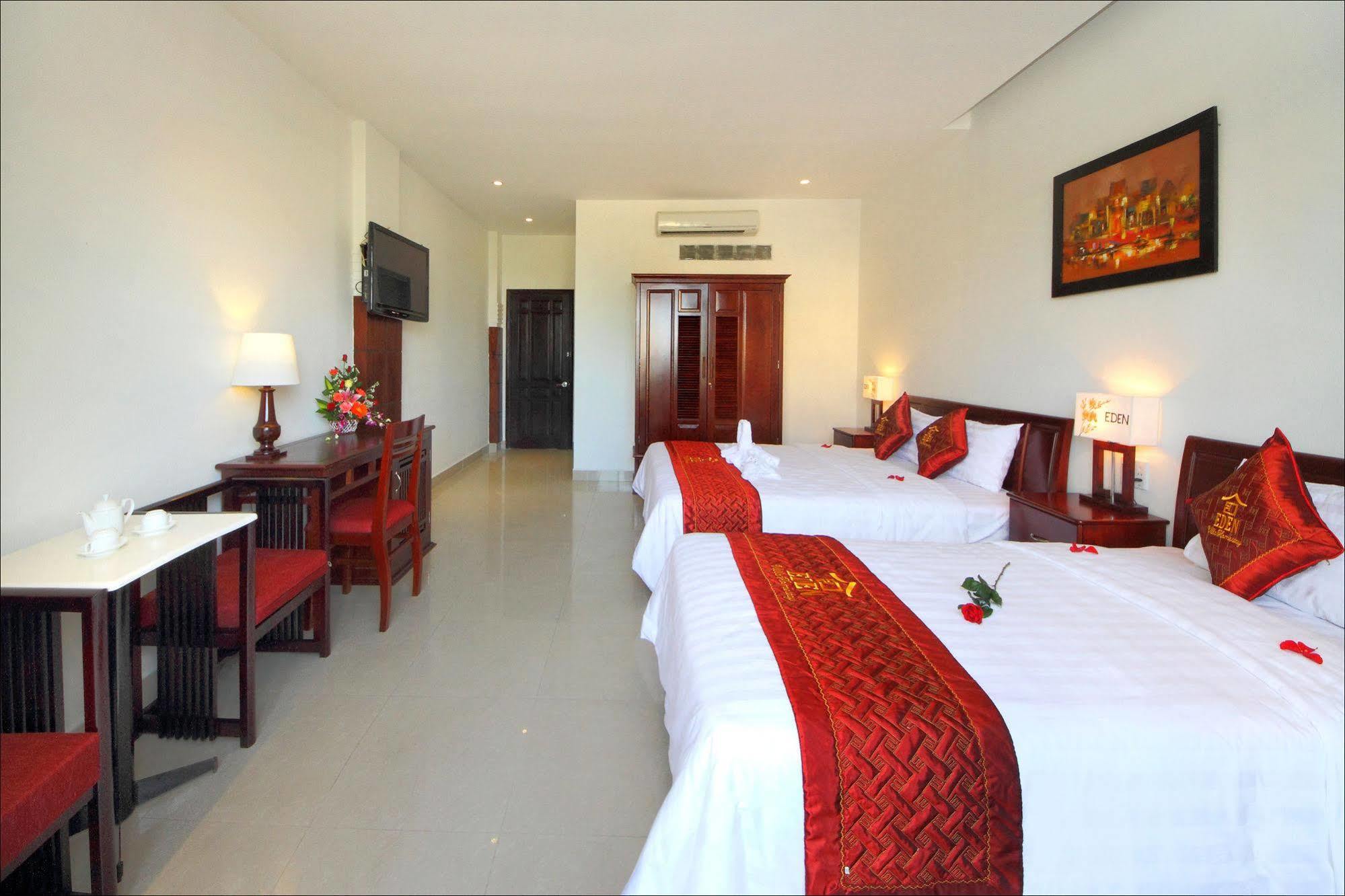 Eden Homestay Hoi An Exterior photo